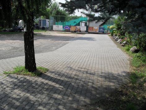 parkolo_belulrol_-_2010_nyaran.jpg